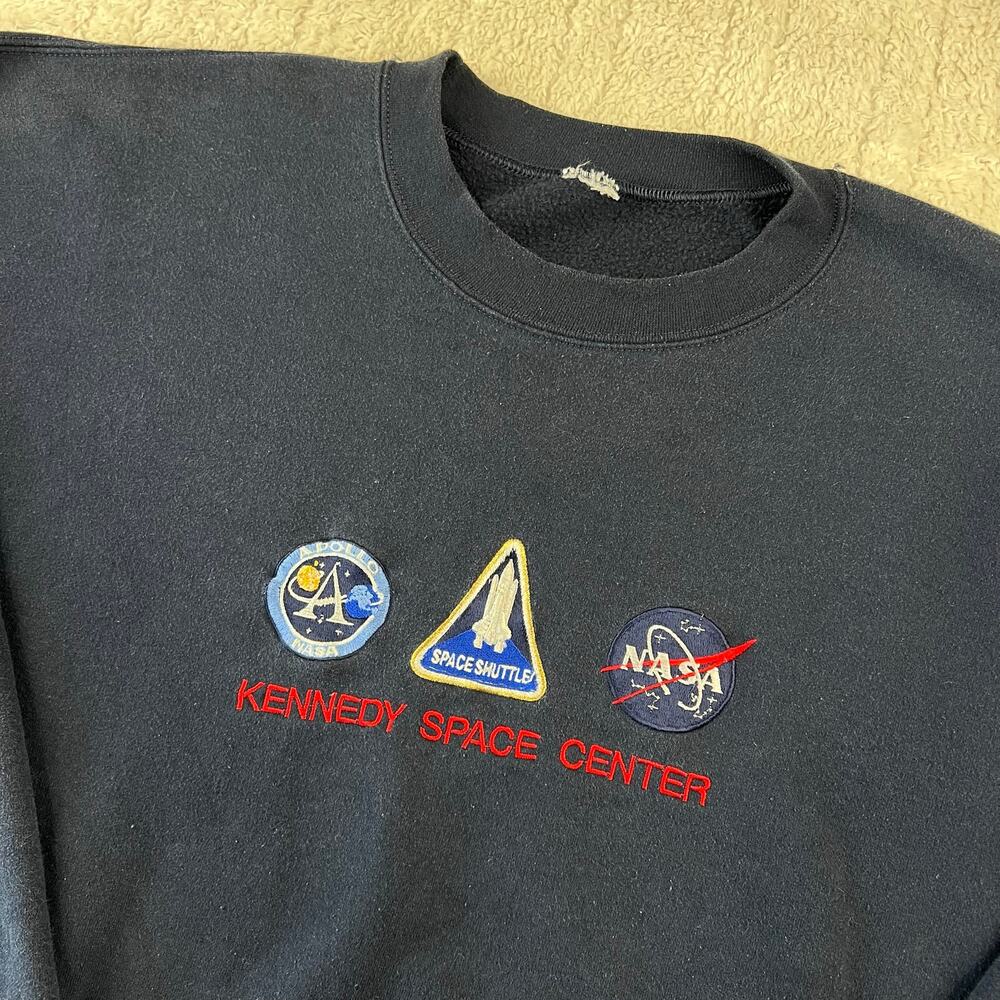 Kennedy Space Center Vintage crewneck Sweatshirt NASA Size 2XL Navy Blue - Picture 3 of 4